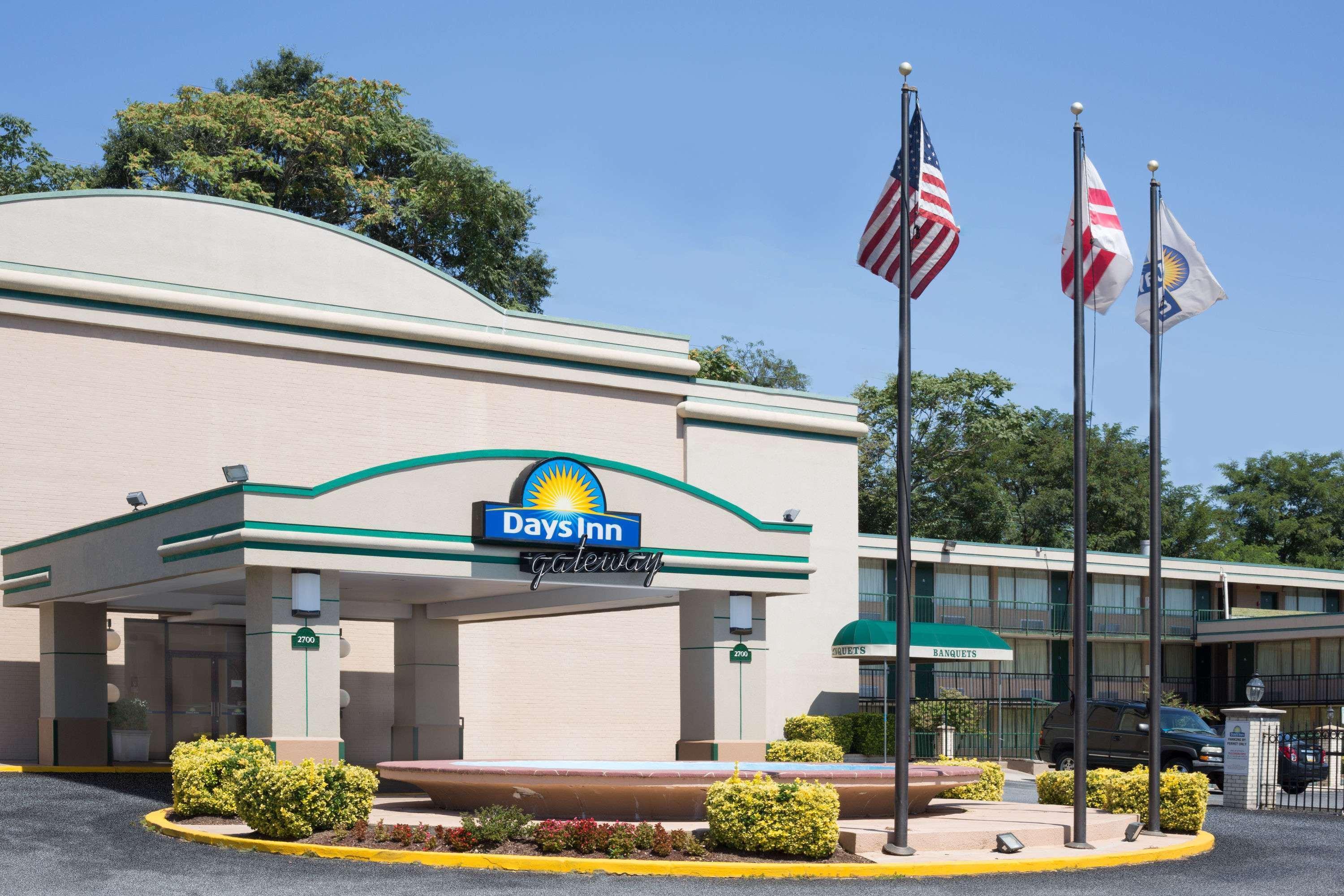 Days Inn By Wyndham Washington Dc/Gateway מראה חיצוני תמונה