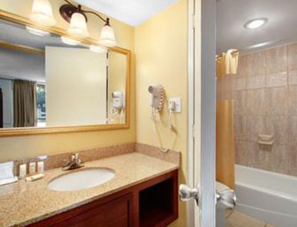 Days Inn By Wyndham Washington Dc/Gateway חדר תמונה